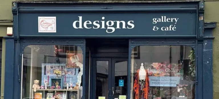 Shop front of Designs Gallery & Café, Castle Douglas