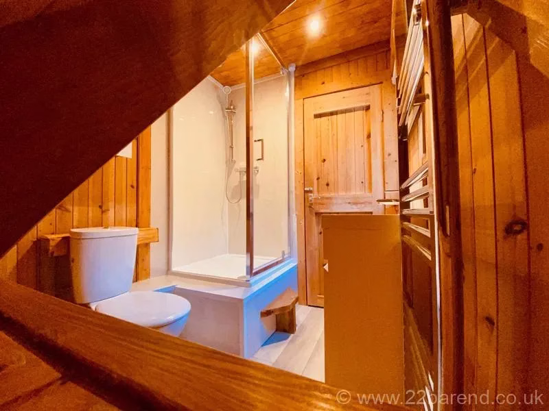 New En-suite and Shower!